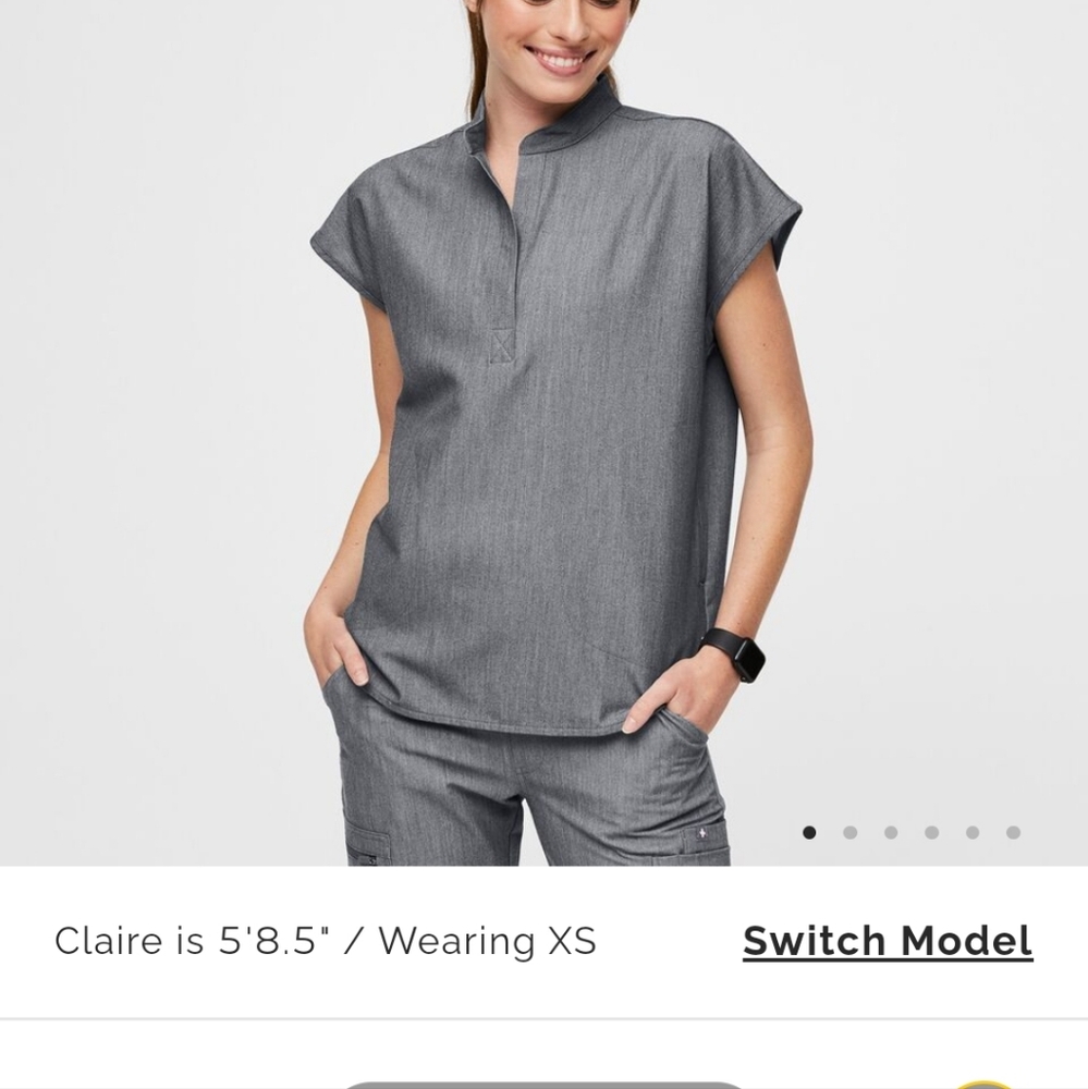 FIGS Medical Uniform for women scrub top M US, COLOR Graphite 3 pockets. - Picture 9 of 13